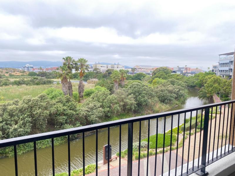 2 Bedroom Property for Sale in Century City Western Cape